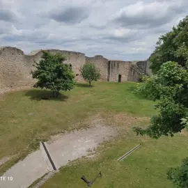 nadvorie_hradu