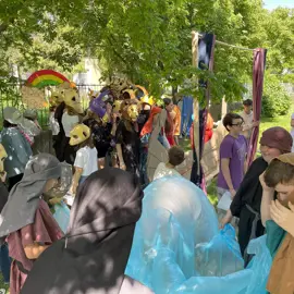16_english_day_2024_divadielko_predstavenie_30_zvierata_prichadzaju_na_archu