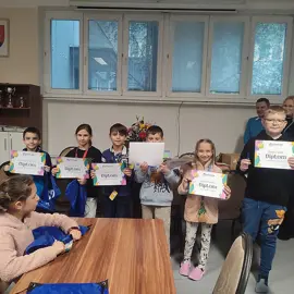 y1