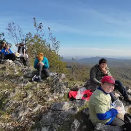 v06_vrchol